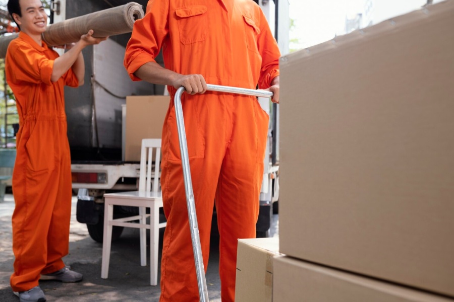 professional-furniture-handling-matters