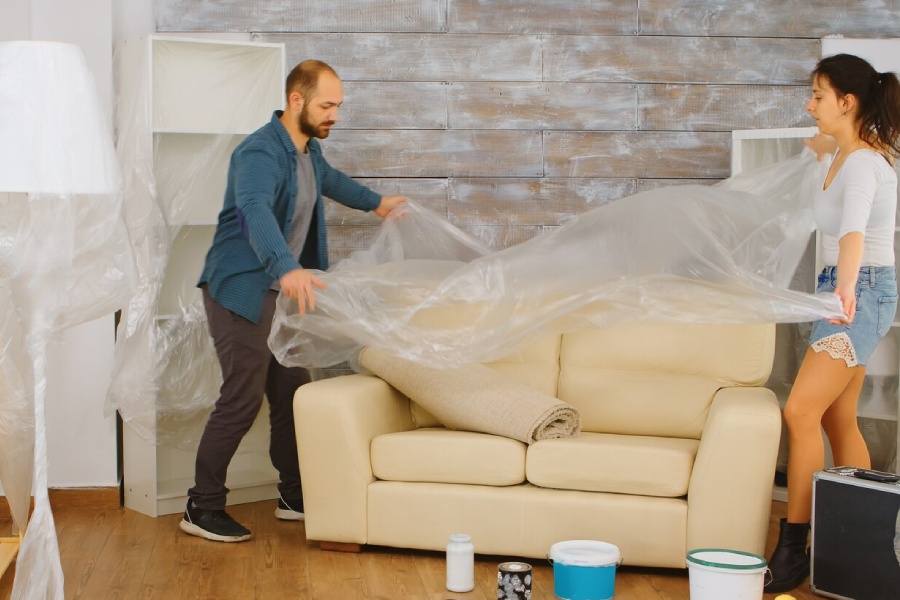tips-for-moving-furniture-safely