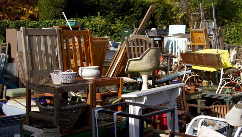Types of Items Removed by Professional Junk Removal Companies in UAE
